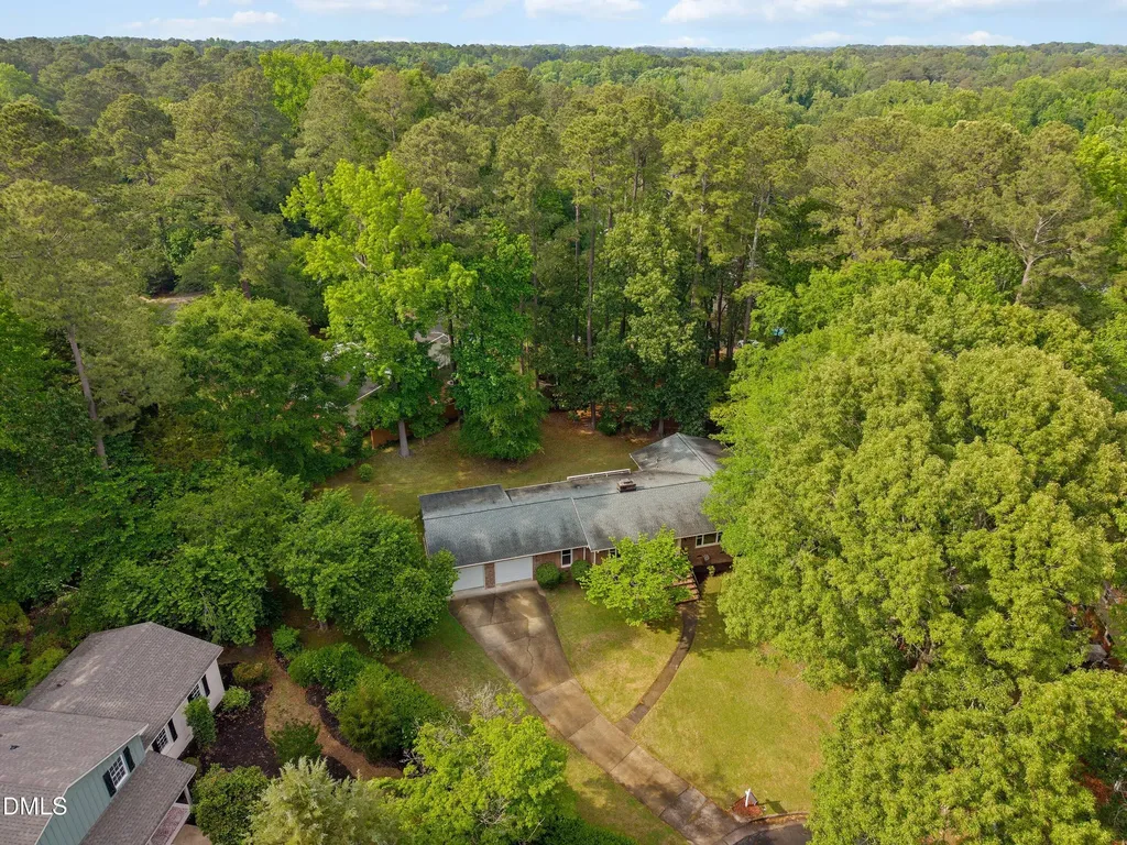 102 Olmstead Court Garner NC 27529
