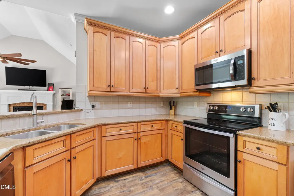 136 Mantle Drive Clayton NC 27527