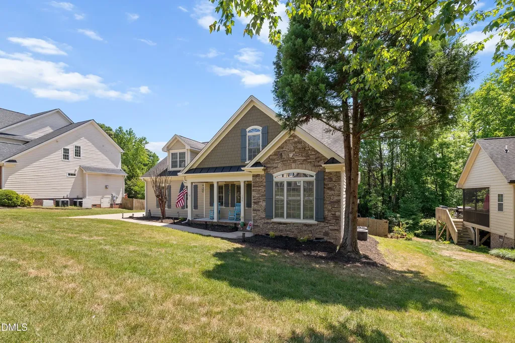 136 Mantle Drive Clayton NC 27527