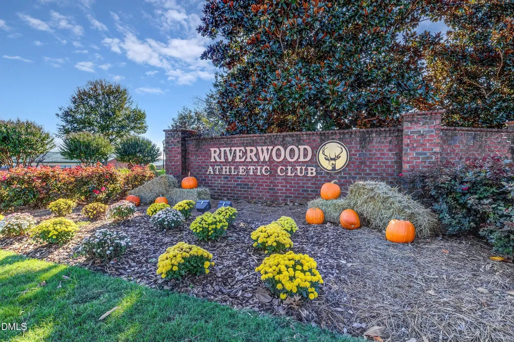 136 Mantle Drive Clayton NC 27527