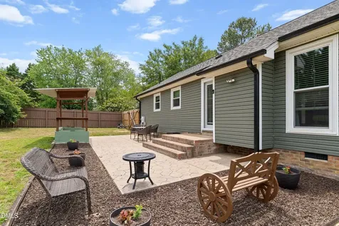 222 Dana Drive Garner NC 27529