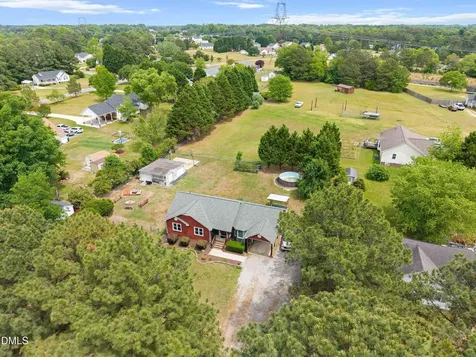 222 Dana Drive Garner NC 27529