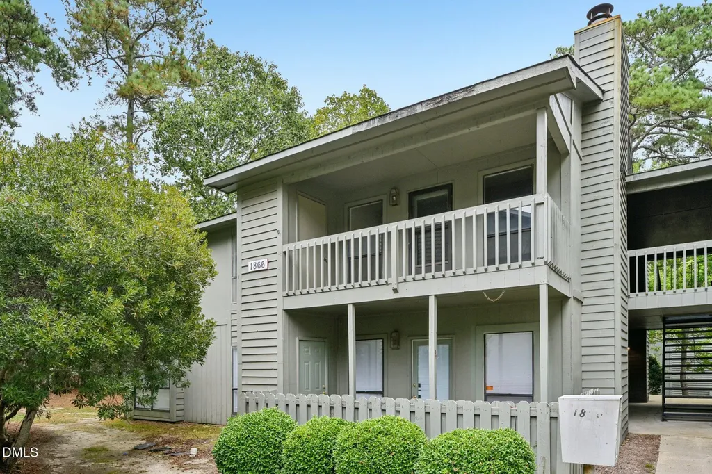 1866 Tryon Drive Fayetteville NC 28303