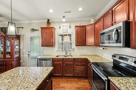 3138 Diana Circle Burlington NC 27215