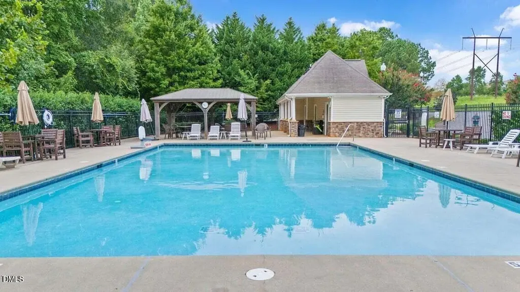 104 Saltybrook Lane Holly Springs NC 27540
