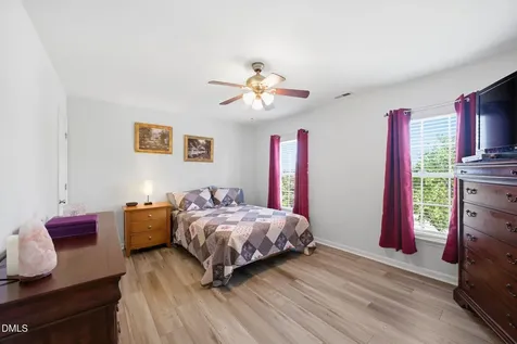 104 Saltybrook Lane Holly Springs NC 27540