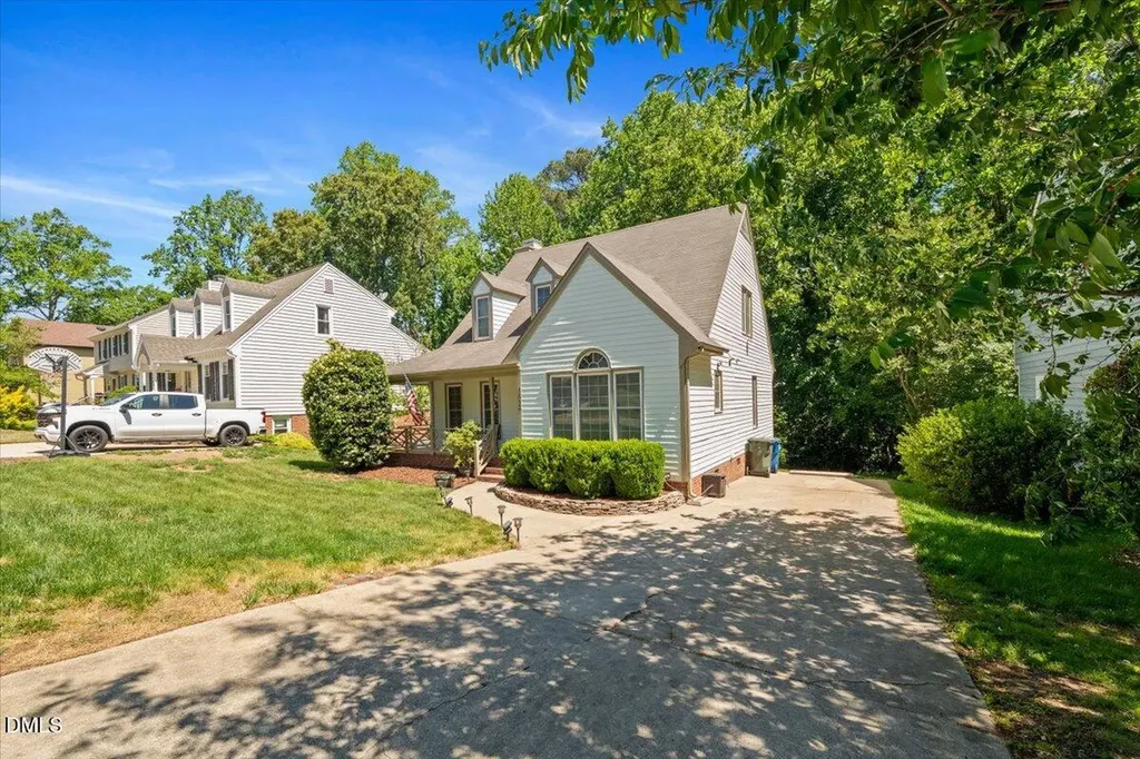 1413 Greenside Drive Raleigh NC 27609