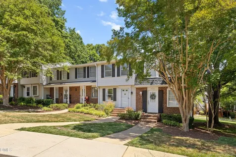 7734 Kingsberry Court Raleigh NC 27615
