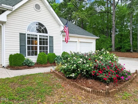 874 Cooke Road Louisburg NC 27549