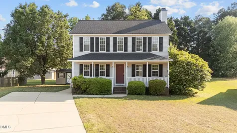 104 Kildare Court Clayton NC 27520