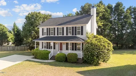 104 Kildare Court Clayton NC 27520