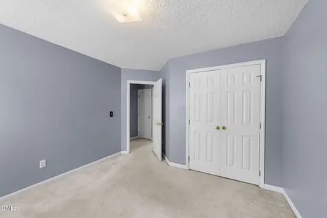 104 Kildare Court Clayton NC 27520