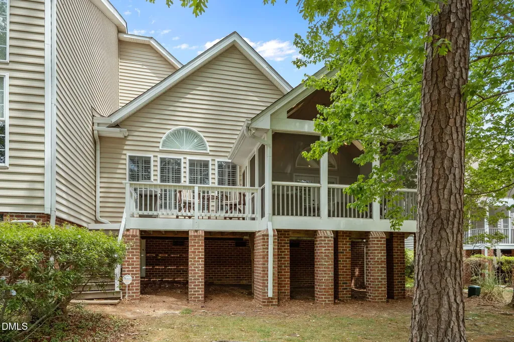 9331 Fawn Lake Drive Raleigh NC 27617