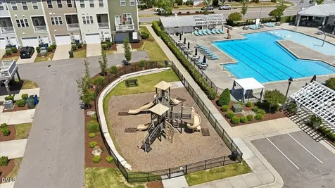 4909 Crescent Square Street Raleigh NC 27616