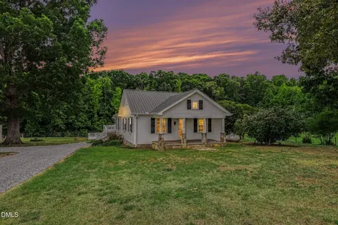 216 Clark Lane Siler City NC 27344