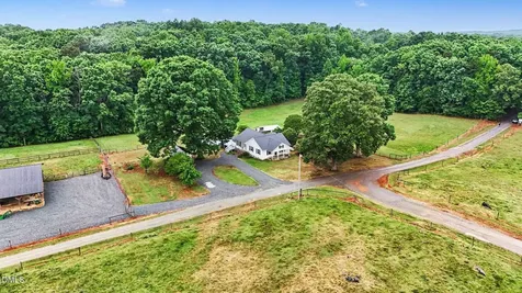 216 Clark Lane Siler City NC 27344