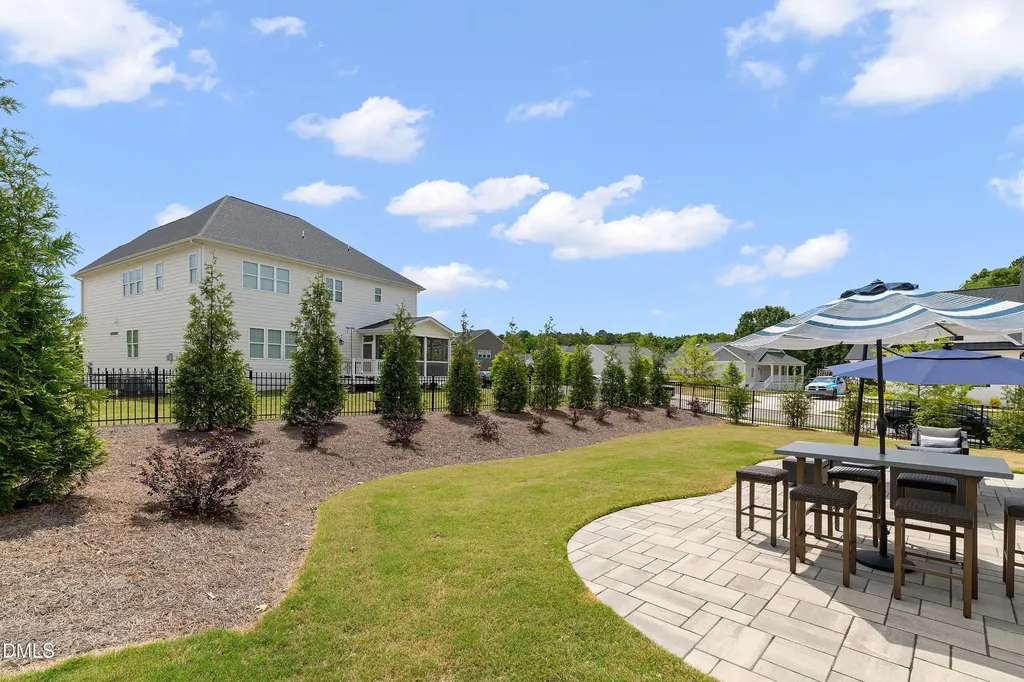 113 Sire Court Holly Springs NC 27540