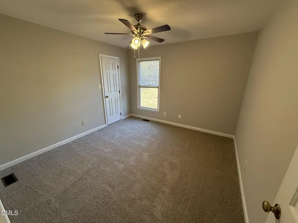 405 Avent Circle Holly Springs NC 27540