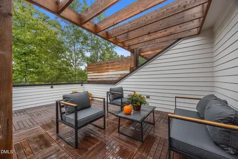 811 Maple Berry Lane Raleigh NC 27607