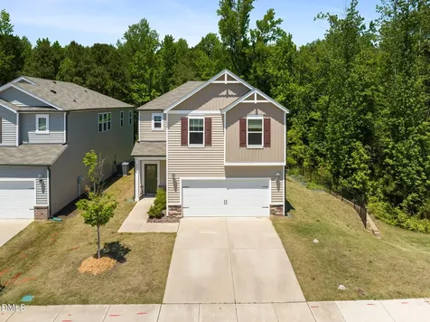 209 Wilbur Lake Drive Fuquay Varina NC 27526