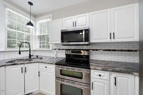 114 Old Bridge Lane Cary NC 27518