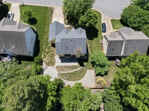 114 Old Bridge Lane Cary NC 27518