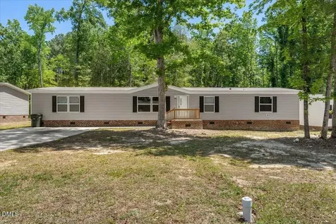 245 Wolf Trap Court Roanoke Rapids NC 27870