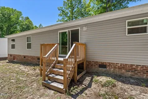 245 Wolf Trap Court Roanoke Rapids NC 27870