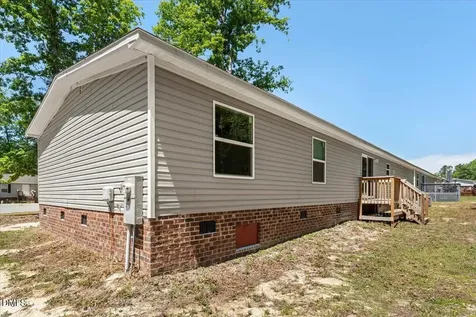 245 Wolf Trap Court Roanoke Rapids NC 27870