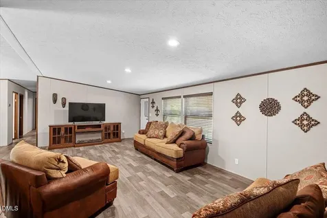 245 Wolf Trap Court Roanoke Rapids NC 27870