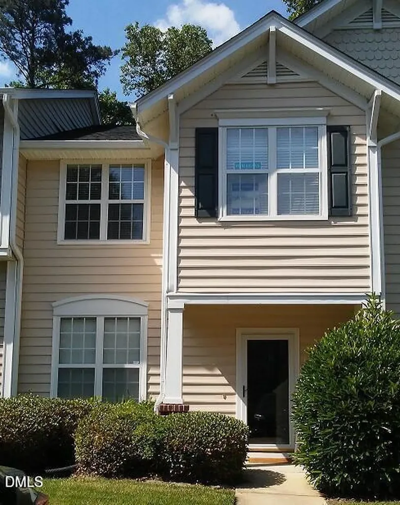 2006 Lost Lane Raleigh NC 27603