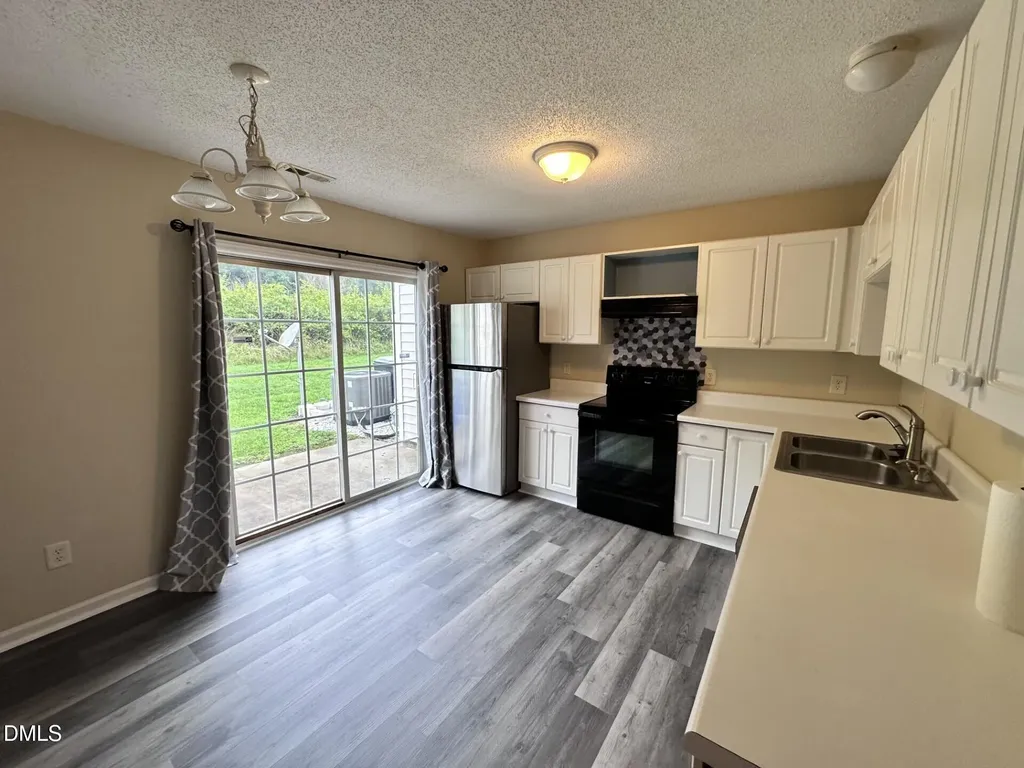 2112 Walnut Bluffs Lane Raleigh NC 27610