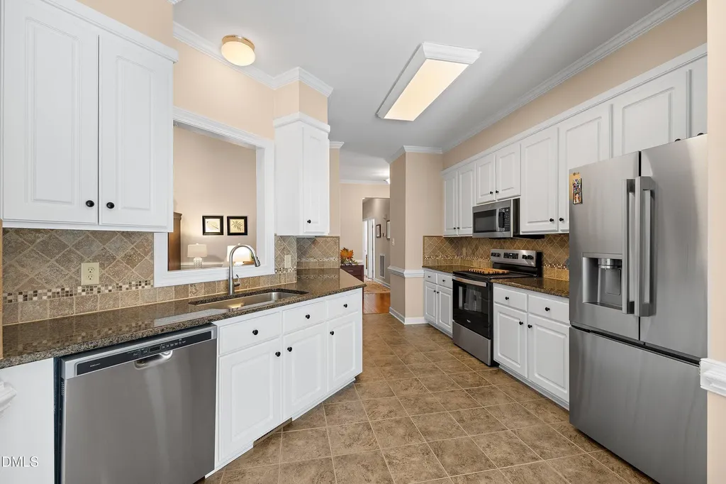 109 Deer Ridge Drive Selma NC 27576