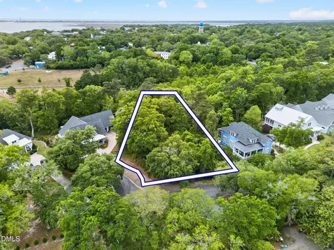 207 Joshuas Way Southport NC 28461