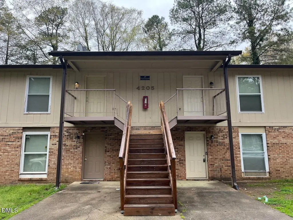 4205 Greencastle Court Raleigh NC 27604