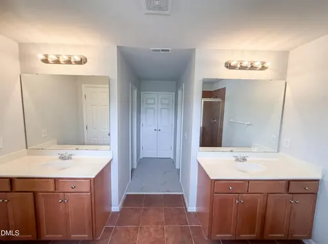 86 Hamilton Hedge Place Cary NC 27519