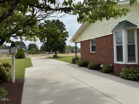 3102 Summit Road Goldsboro NC 27534