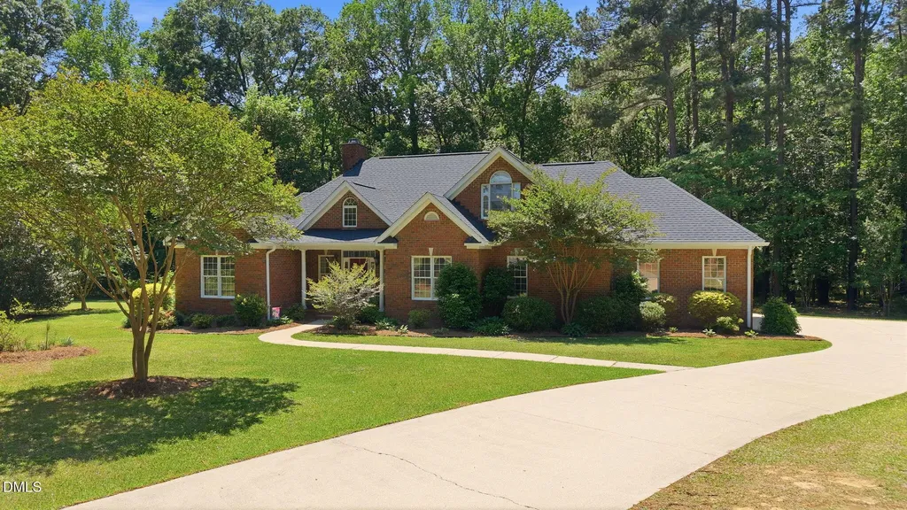 3806 Green Cove Lane Rocky Mount NC 27804
