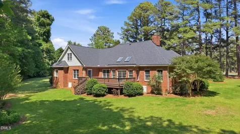 3806 Green Cove Lane Rocky Mount NC 27804