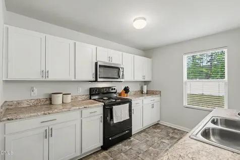 149 Maple Tree Lane Clayton NC 27527