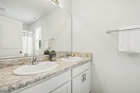 149 Maple Tree Lane Clayton NC 27527
