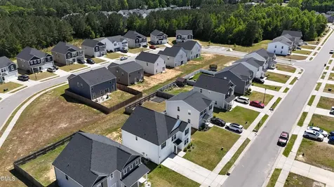 149 Maple Tree Lane Clayton NC 27527