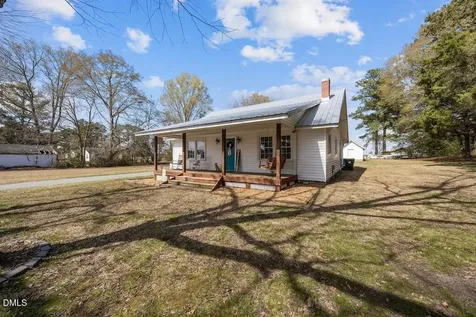 301 E Wilson Street Macclesfield NC 27852