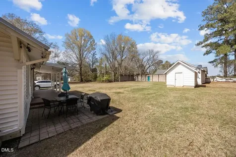 301 E Wilson Street Macclesfield NC 27852