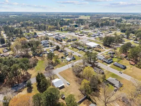 301 E Wilson Street Macclesfield NC 27852