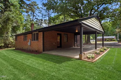 27 S Circle Drive Chapel Hill NC 27516