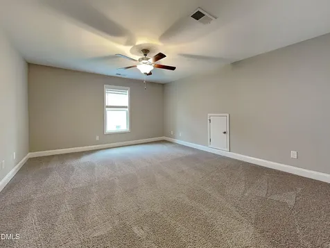 38 Coventry Lane Lillington NC 27546