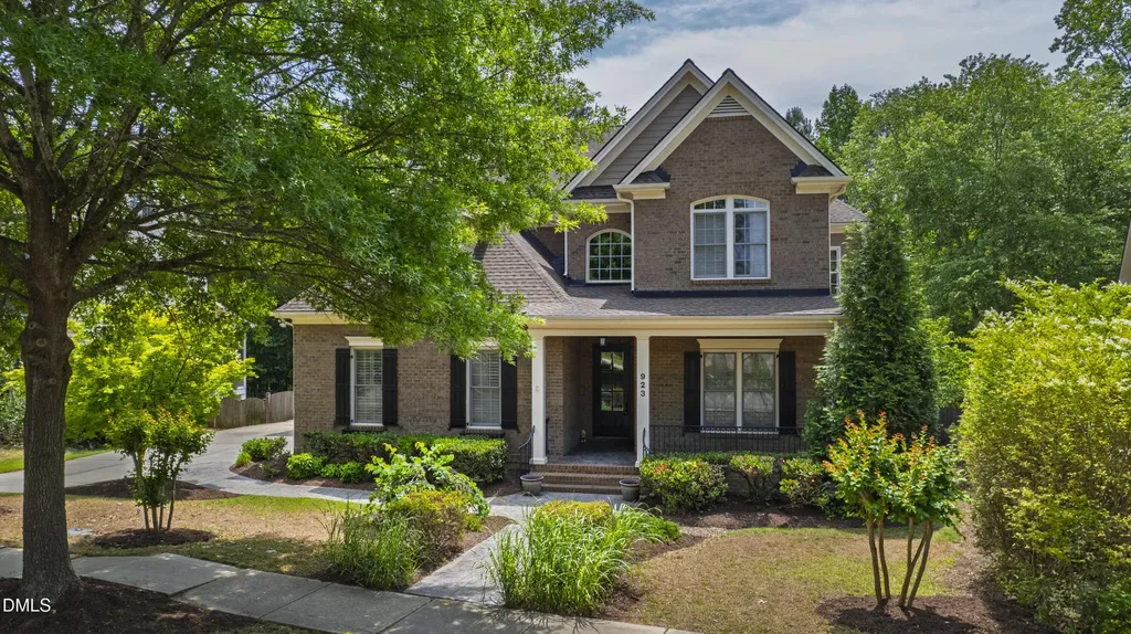 923 Dominion Hill Drive Cary NC 27519