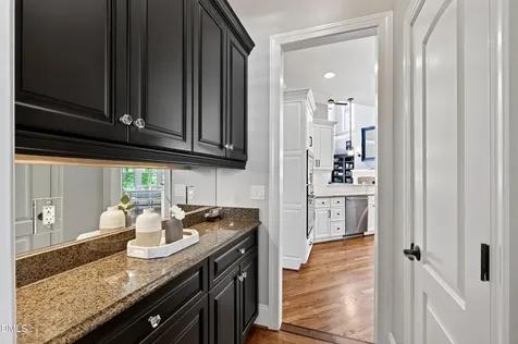 923 Dominion Hill Drive Cary NC 27519
