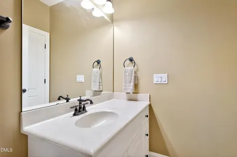 923 Dominion Hill Drive Cary NC 27519